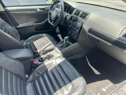 Volkswagen Jetta 2.0 Tsi Highline 211cv Gasolina 4p Tiptronic