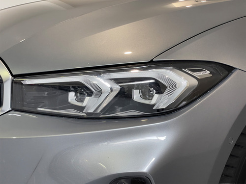 Bmw Serie 3 2023 4p 330e Sport Line Hibrido L4/2.0/t Aut