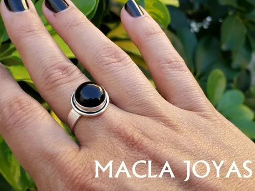 Anillo de plata con piedra onix hotsell