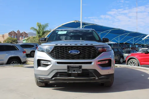 Ford Explorer 2023