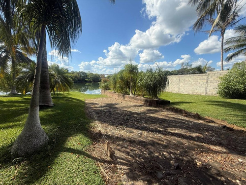 En Venta Rancho Cañero Con Cabeza De Hacienda Ubicado En La Posta Junto A Las Vías Del Tren