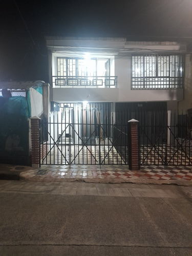 Imagen 1 de 16 de Se Alquila Casa En Los Molinos Dosquebradas