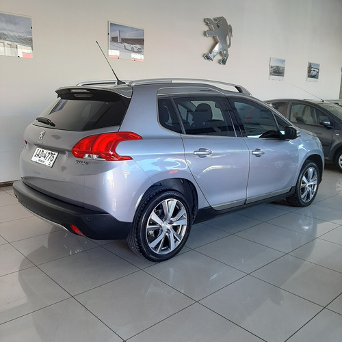 Peugeot 2008 1.6 Active - Francia