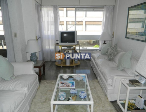 Imagen 3 de 11 de Plena Península
