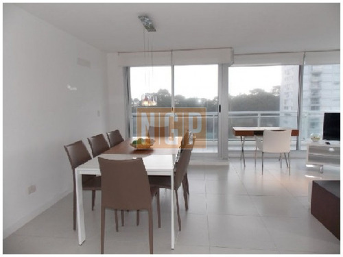Divino Con Servicios Piso Alto -ref:9057