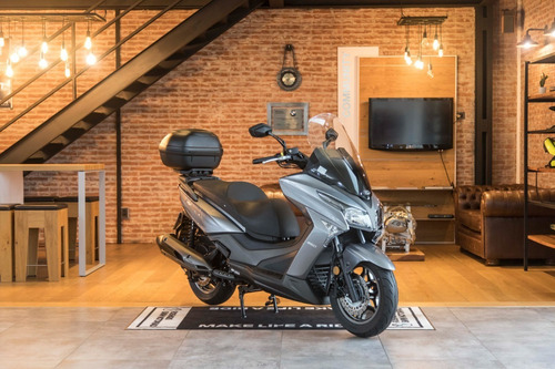 Kymko Xtown 250 Roshaus Motorrad Igual A 0km