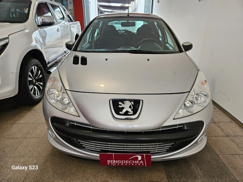 Peugeot 207 Compact Xs 1.4 Allure