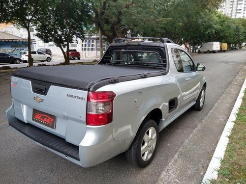 Imagem 8 de 12 de Chevrolet Montana Sport 1.4 Econoflex 8v 2p