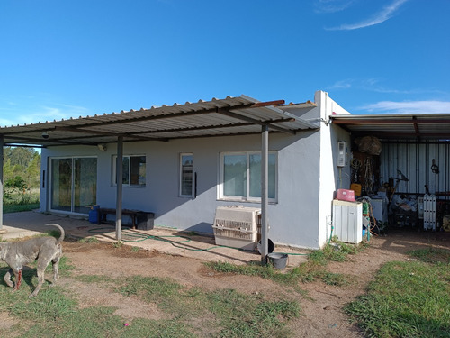 Vendo Muy Lindo Campo Con Casa, Tajamar, Pozo 2.000 L/h, A 28 Km De Montevideo Y A 8 Km De La Ciudad De Sauce