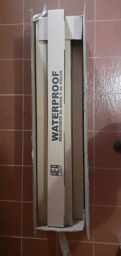 Lampara Hermética 1x32 Con Balasto 120v Sin Bombillo