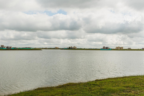 Lote Laguna #200-300 - San Sebastian - Area 5 - 1045m2 #id 1052