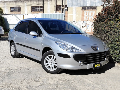 Peugeot 307 2.0 Sedan Hdi Xs 110cv