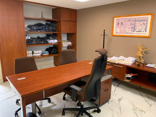 Imagen 12 de 14 de Casa Con Excelentes Espacios Para Tu Empresa. Disponible