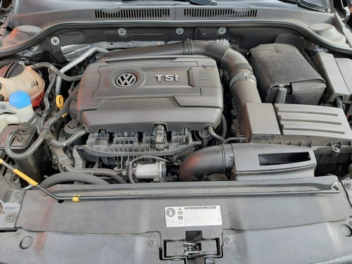 Volkswagen Jetta 2.0 Tsi Highline 211cv