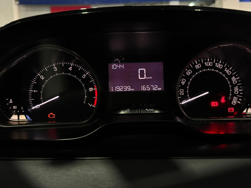 Peugeot 208 1.5 ALLURE 8V FLEX 4P MANUAL
