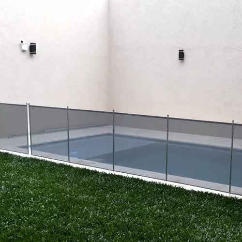 Imagen 4 de 5 de Cerco De Pileta Removible Höllsen Con Bases Y Agarres