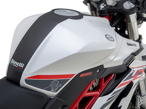 Imagen 8 de 12 de Benelli Tnt 150i Financia En 60 Cuotas Delcar Motos®