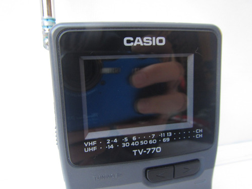 Imagem 3 de 4 de Tv Portatil Analogica Casio Tv770g