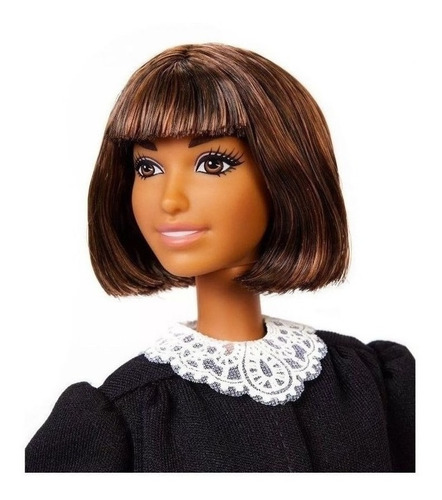 Imagem 2 de 7 de Barbie Profissões - Juíza Cabelo Castanho Curto Ms Sj