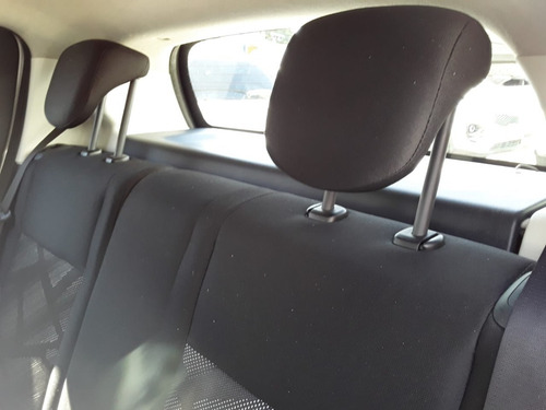 Imagen 15 de 15 de Fiat Mobi 1.0 8v Easy Gnc 2018