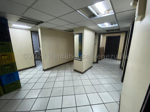 #24-8576 En Venta Impresionante Edificio De 14 Pisos En El Centro De Caracas