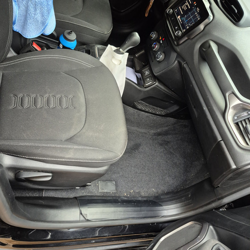 Jeep Renegade 1.8 Sport At6