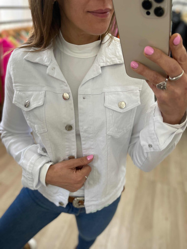 Imagen 3 de 10 de Campera De Jean Blanca Negra Rosa Verde Mujer The Big Shop