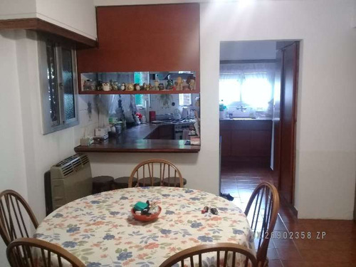 Lopez Camelo - Casa Venta