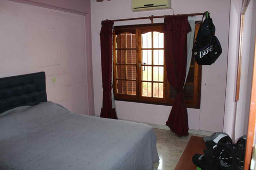 Venta Casa 4 Ambientes Depósito Cochera Jose C Paz