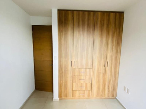 Imagen 7 de 10 de Casa Sola En Venta Campos Elíseos