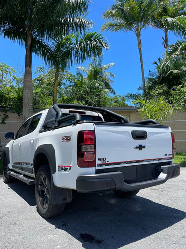 Chevrolet S10 2.8 Z71 Cab. Dupla 4X4 Aut. 4P