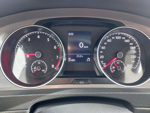 Imagen 11 de 17 de Volkswagen Golf 1,6 Trendline 2017 // 023179