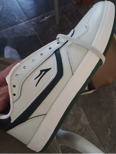 Tenis Lakai 26.5