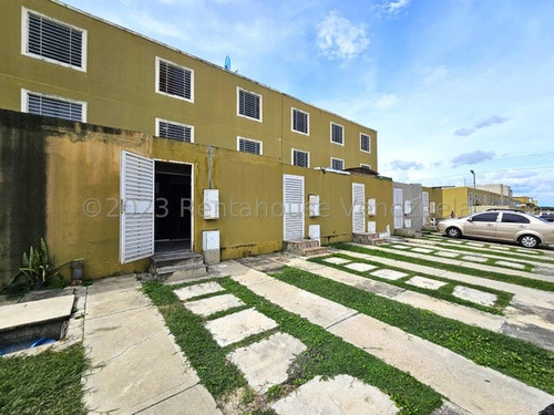 Imagen 27 de 30 de Casa En Venta Camino De Tarabana Cabudare Lara, Casa Moderna Estrenar De 4 Habitaciones (23-31761) M&n