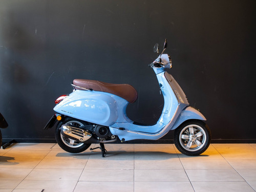 Imagen 15 de 25 de Vespa Primavera 150 Celeste Inmaculada Italiana Con Abs