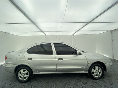 Imagen 12 de 25 de Renault Megane