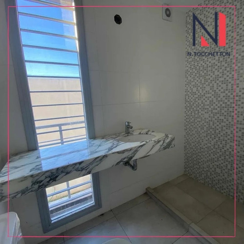 Imagen 8 de 10 de Departamento En Venta En Castelar