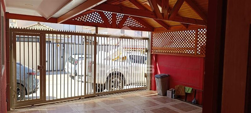 Casa En Venta De 3 Dorm. En Copiapó