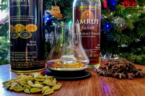Imagen 6 de 8 de Whisky Single Malt Amrut Fusion India 700ml En Estuche