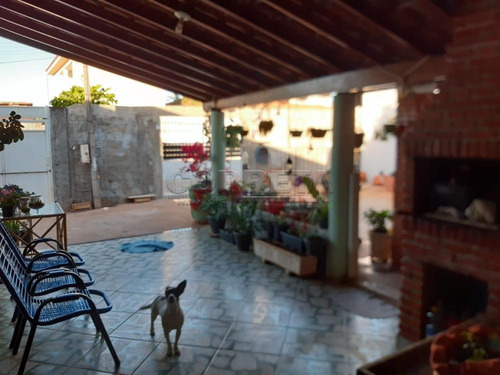 Imagem 7 de 10 de Casas - Ref: V62051