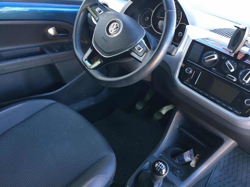Volkswagen Up! 2017 1.0 High Up! 75cv 3 P