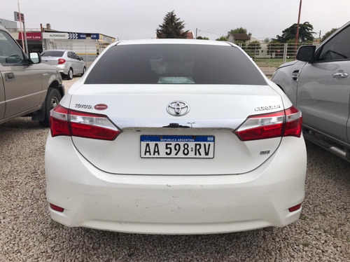 Toyota Corolla Xei Pack 1.8 Cvt Blanco 2016 205.000 Km Roas