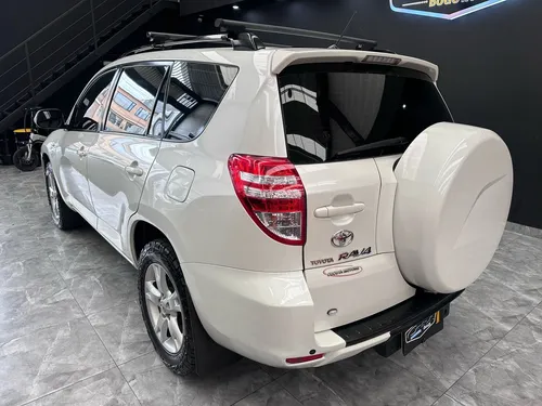 Toyota RAV4 2.4 Life 4x2