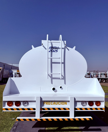 Pipa Agua 10,000 Litros Rabon Camión International 4300 2019