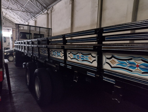 Imagem 2 de 5 de Ford Cargo 1722