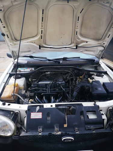 Ford Escort 1.6 Lx Plus Aa 2001