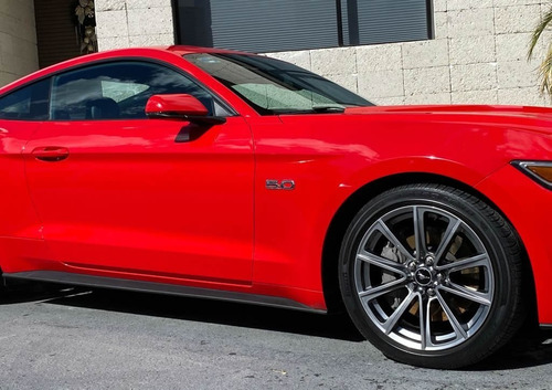 Imagen 3 de 13 de Ford Mustang Gt V8 5.0