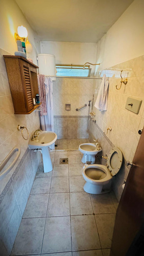 Casa Con Taller En La Paz, Canelones. 809m2 Gran Oportunidad