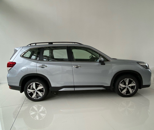 Subaru Forester 2,5i-s Es Cvt