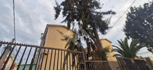 Departamento En Venta De 2 Dorm. En Maipú
